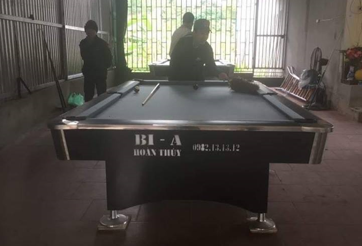 Billiards Hoàn Thúy lắp đặt 2 bàn bi a 9018 Việt Nam tại Chí Linh, Hải Dương