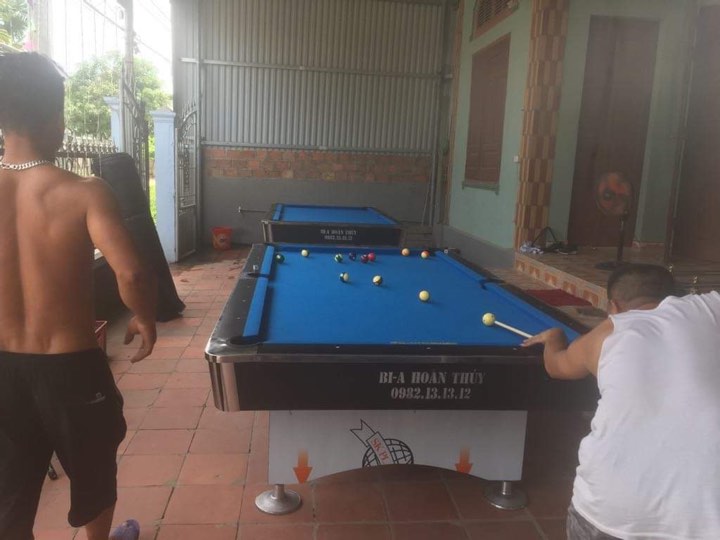 Billiards Hoàn Thúy lắp đặt 2 bàn 9018 Việt Nam tại Quảng Yên, Quảng Ninh