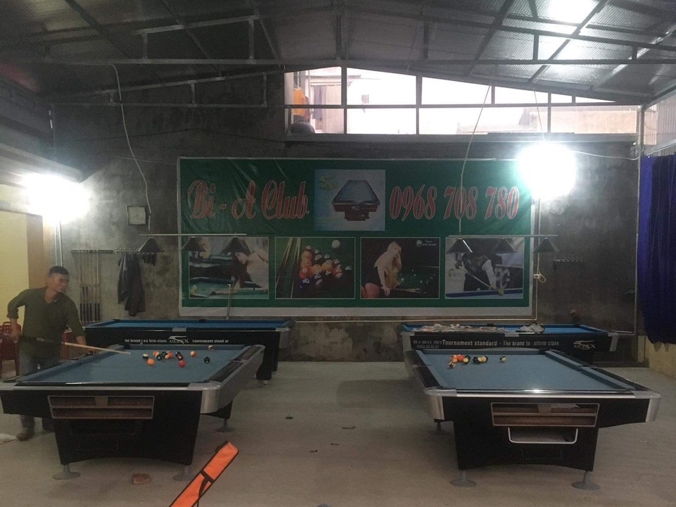 Billiards Hoàn Thúy lắp đặt 2 bàn bi a 9017 và 2 bàn seri 4 tại La Mát, Phủ Lý, Hà Nam