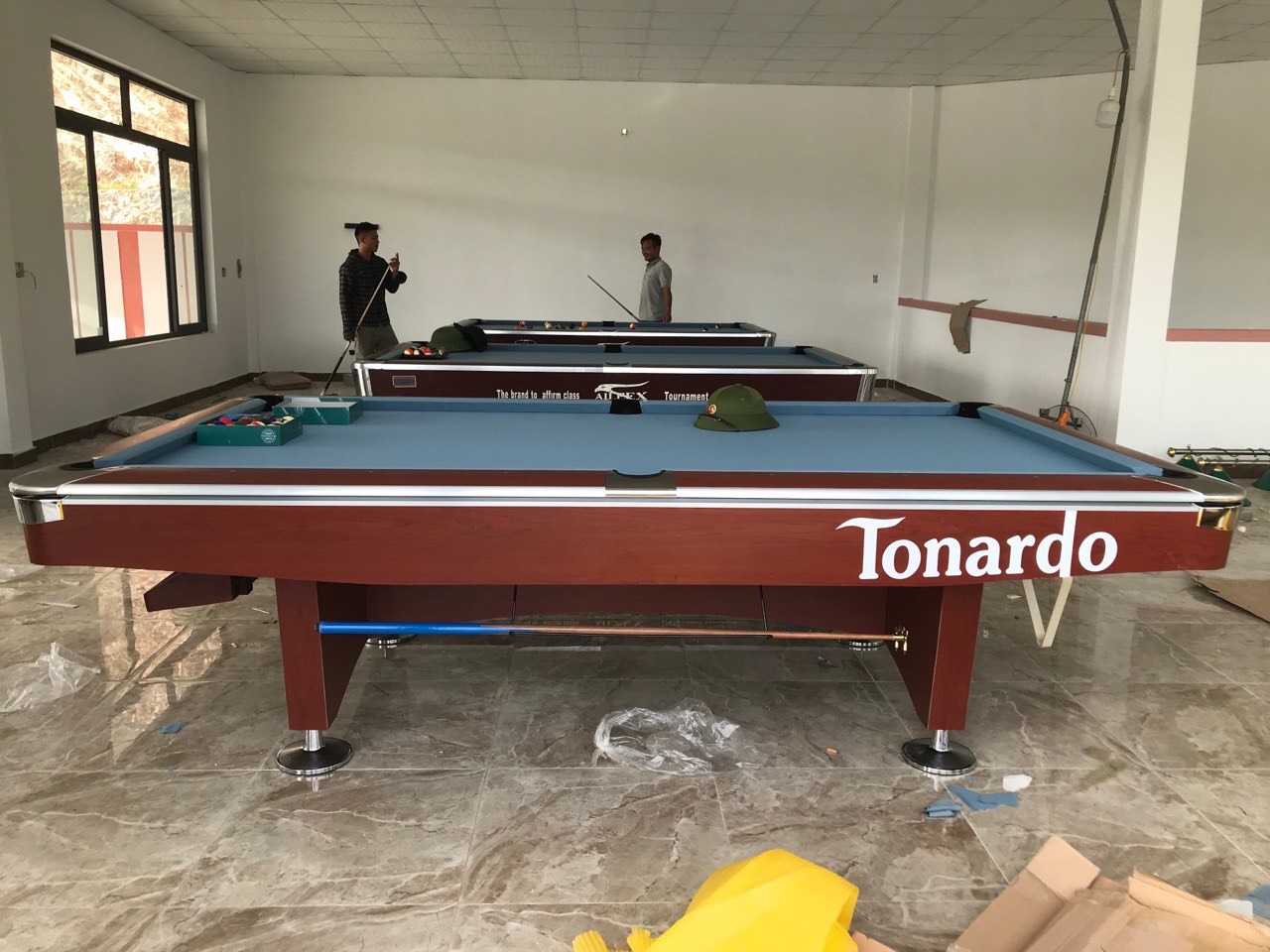 Billiards Hoàn Thúy lắp đặt bàn bi a Tonardo 9019 và aileex 9018 tại Diễn Châu, Nghệ An