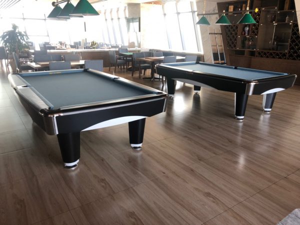 Billiards Hoàn Thúy cung cấp đa dạng các loại bàn bida cho khách hàng lựa chọn